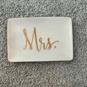White and Gold 'Mrs.' Jewelry Tray